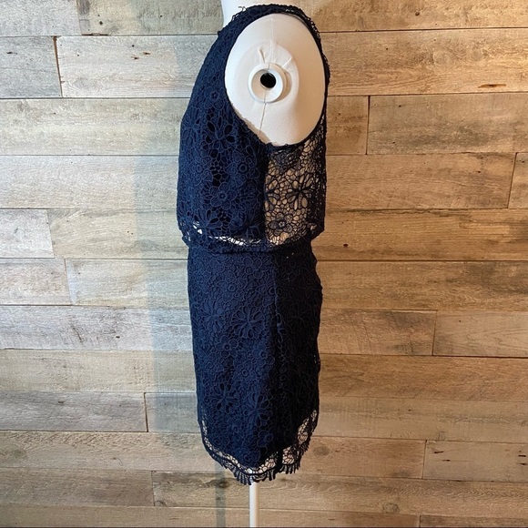 Hollister women’s embroidered  lace tank and skirt set - Picture 10 of 10